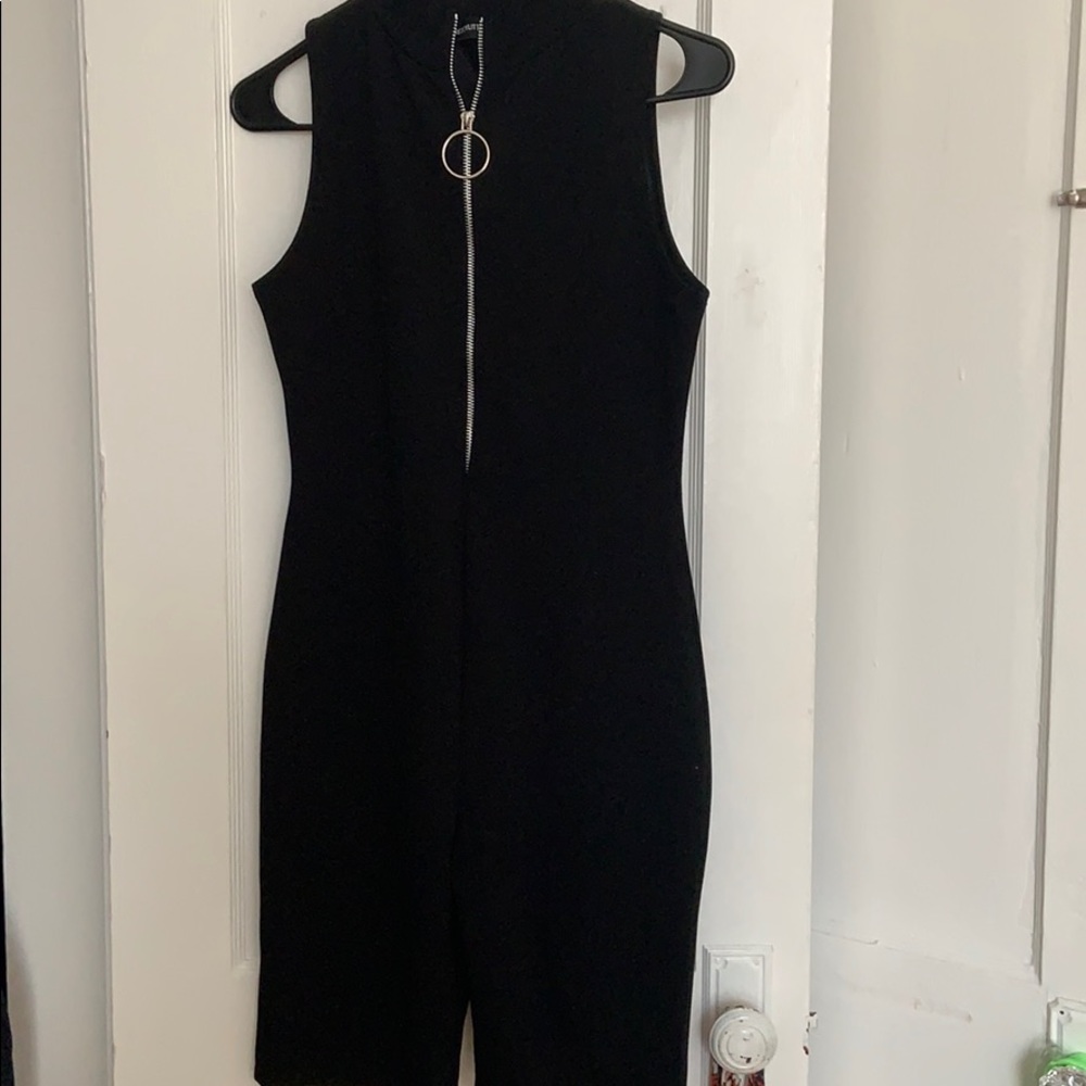 zipup bodysuit/romper